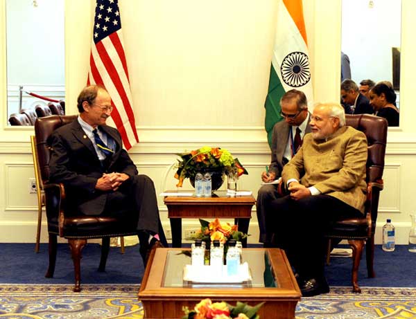 modi-harold-varmus-cancer-spirit-india
