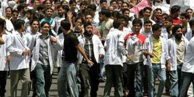 India increases more 10,000 MBBS seats in medical colleges